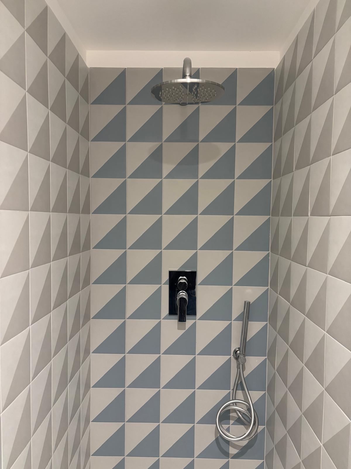 3. doccia ACQUA